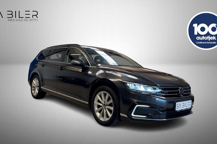 undefined VW Passat fra 2021 set udefra