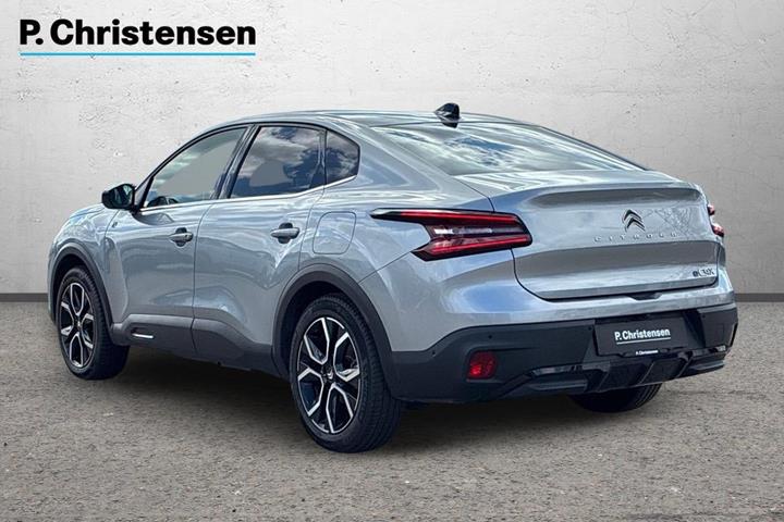 Sølv Citroën ë-C4 X fra 2023