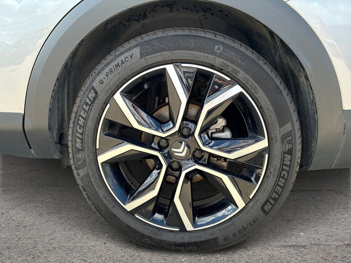 Sølv Citroën ë-C4 X fra 2023