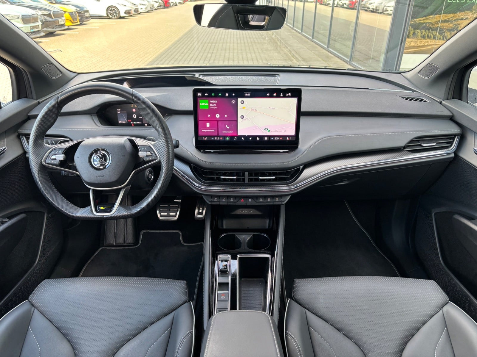Sort Skoda Enyaq fra 2024