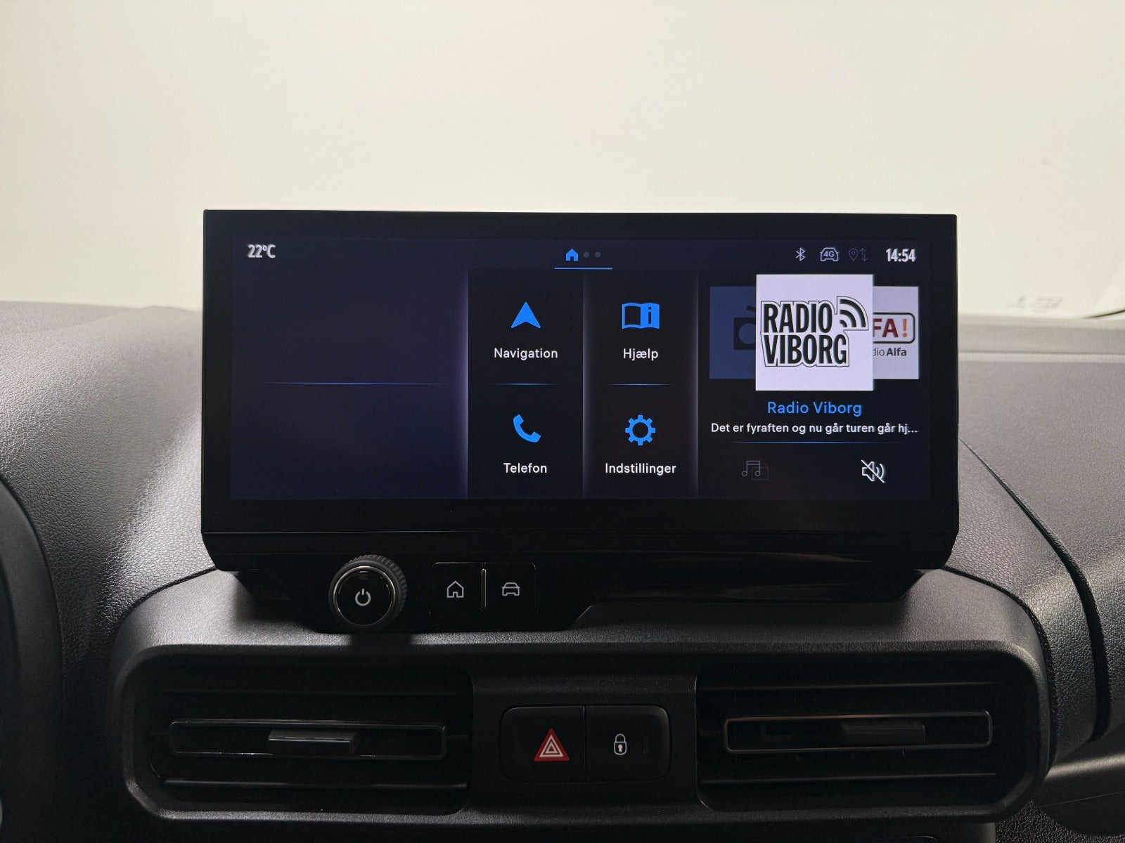 Hvid Toyota ProAce City fra 2025