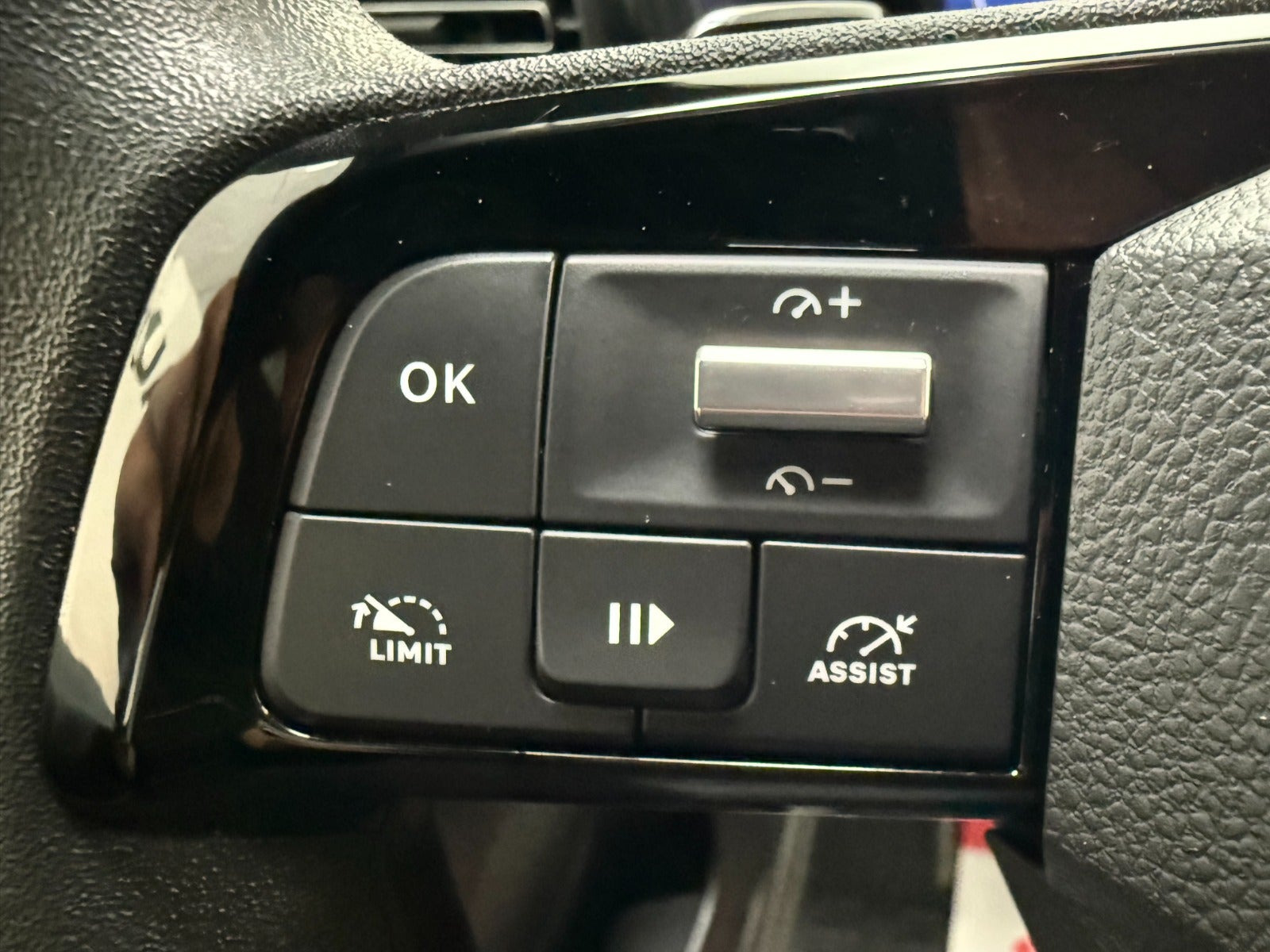 Hvid Toyota ProAce City fra 2025