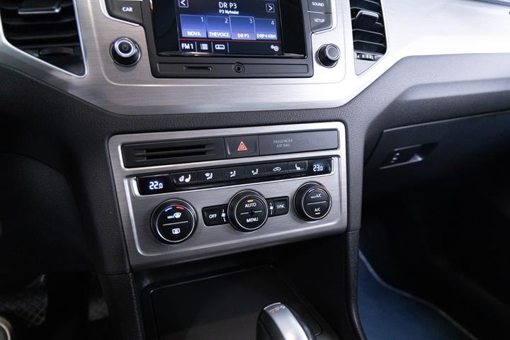 Sort VW Golf Sportsvan fra 2014