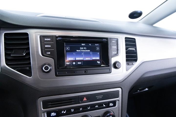 Sort VW Golf Sportsvan fra 2014