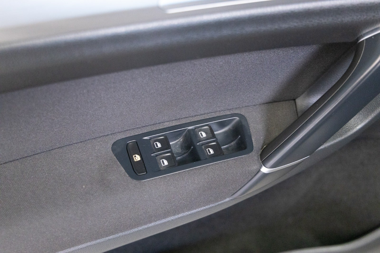 Sort VW Golf Sportsvan fra 2014