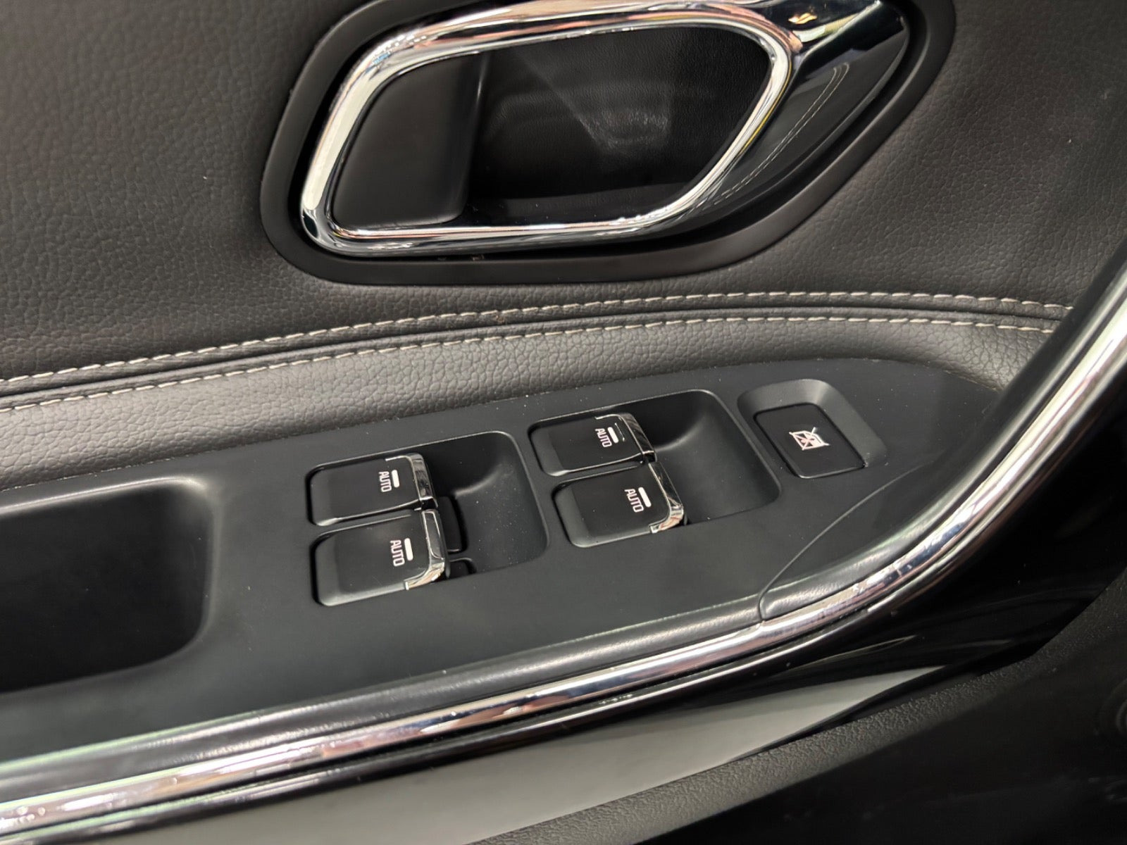 Sort Kia Ceed fra 2018