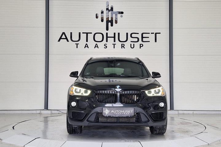 Sort BMW X1 fra 2019