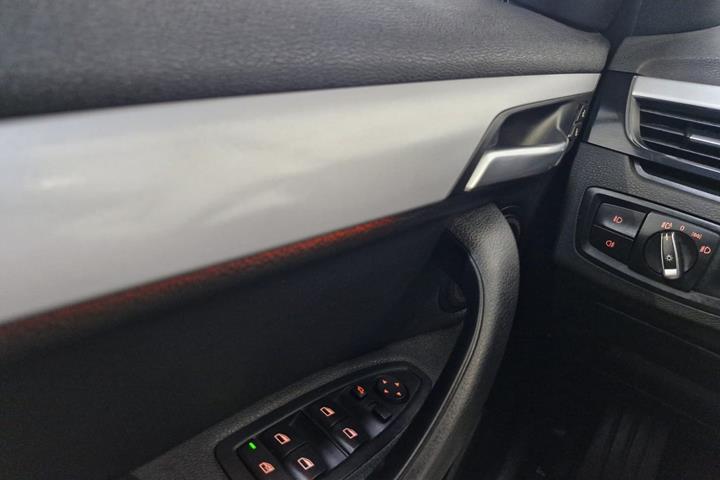 Sort BMW X1 fra 2019