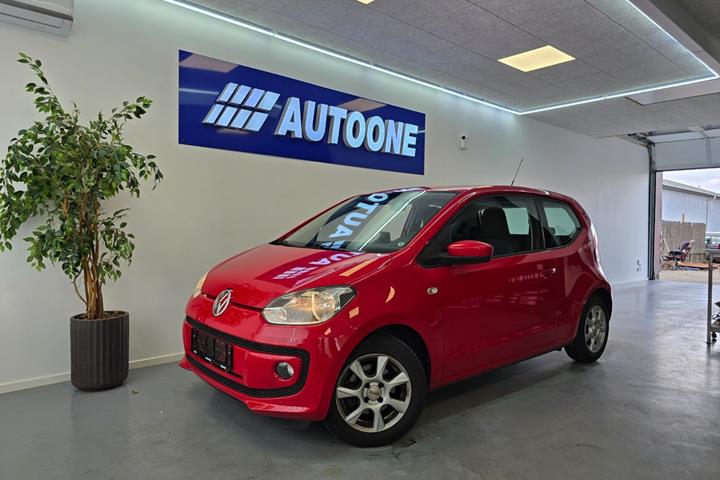 Rød VW UP! fra 2013