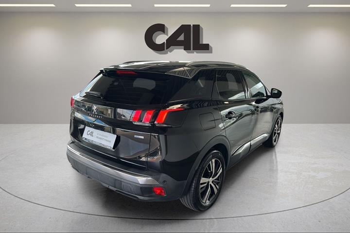 Sort Peugeot 3008 fra 2018