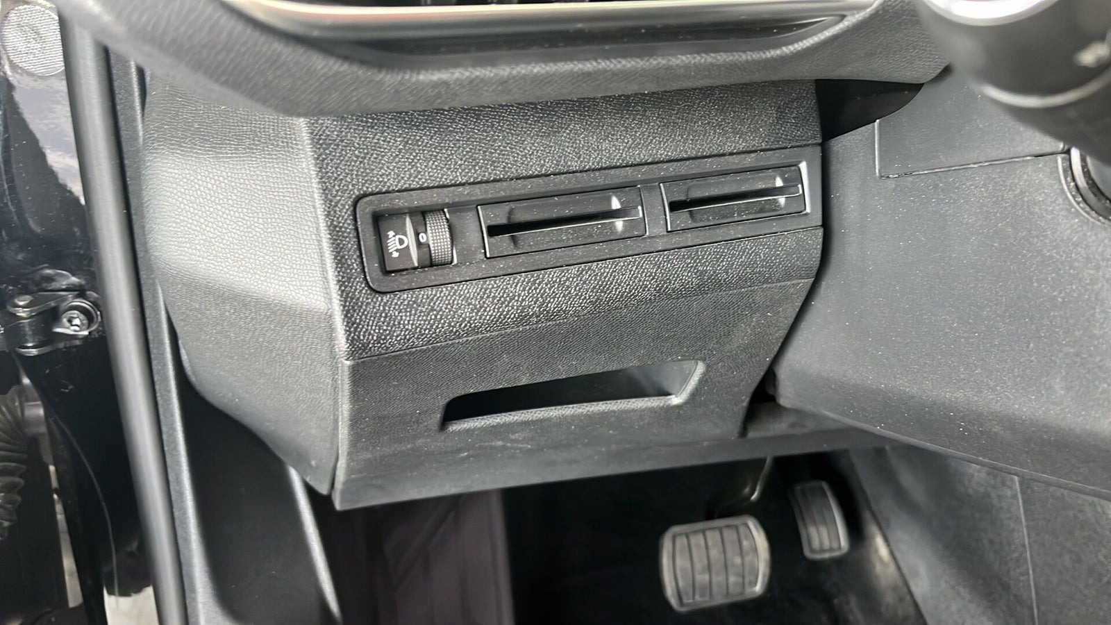 Sort Peugeot 3008 fra 2018