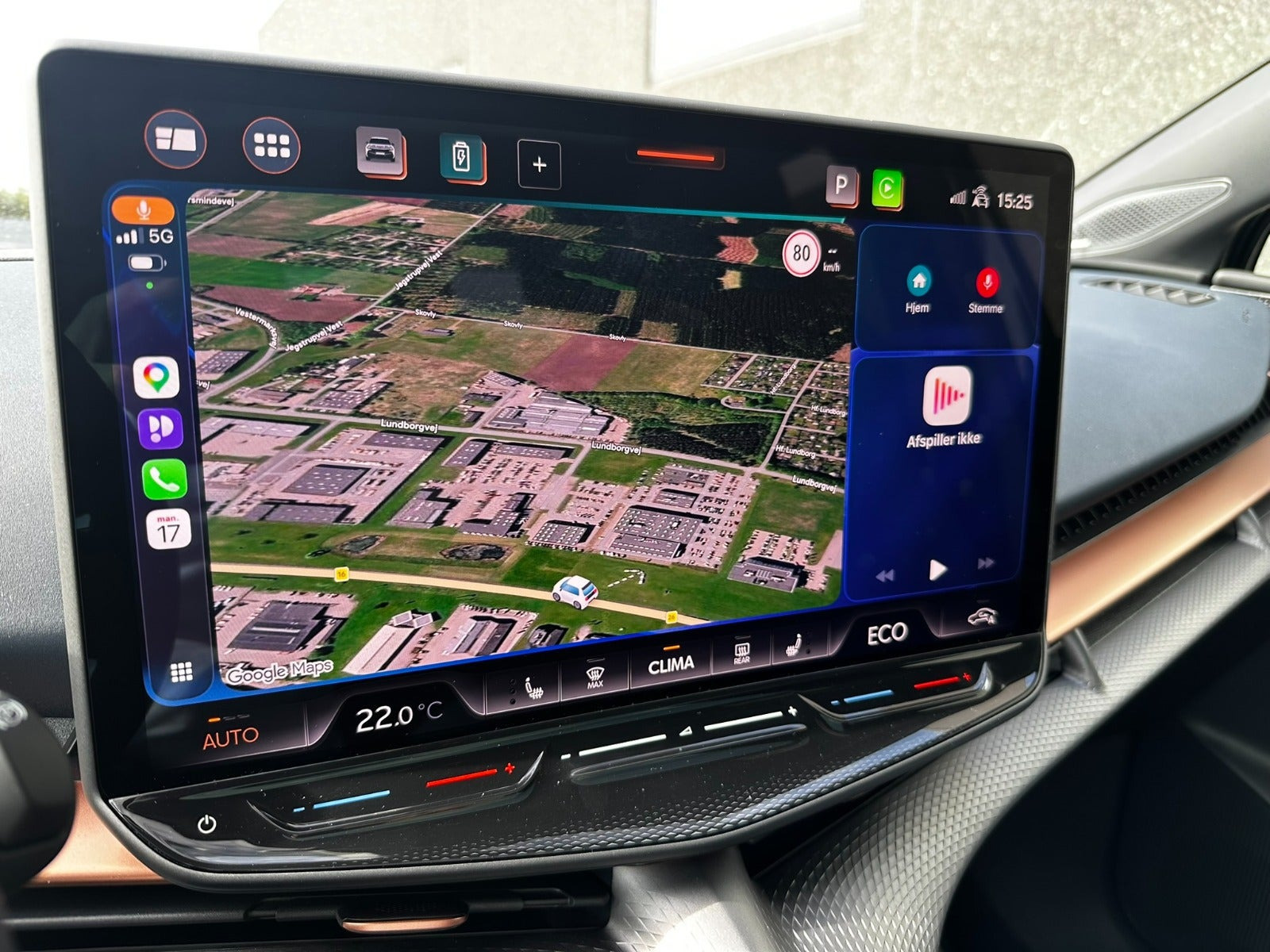 Blå Cupra Tavascan fra 2025