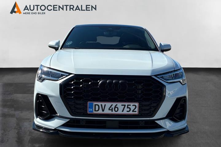 Hvid Audi Q3 fra 2024