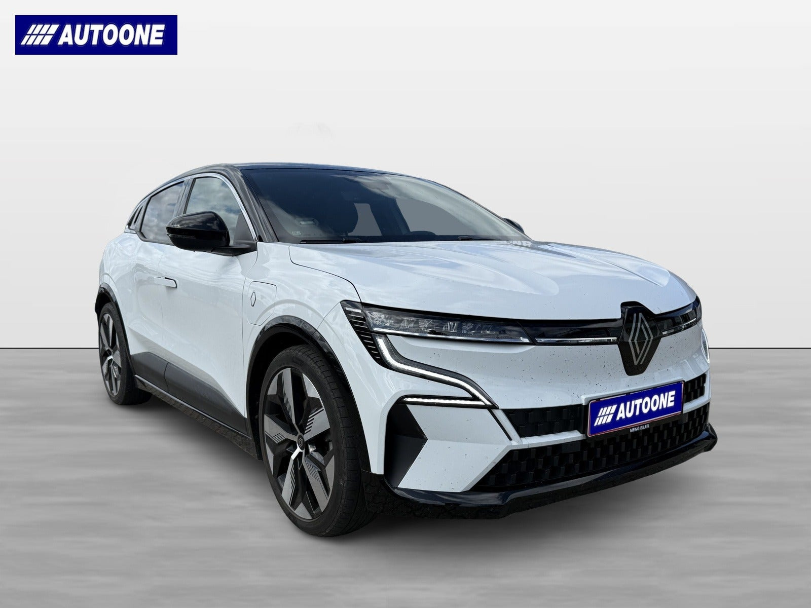 Hvid Renault Megane E-Tech fra 2023