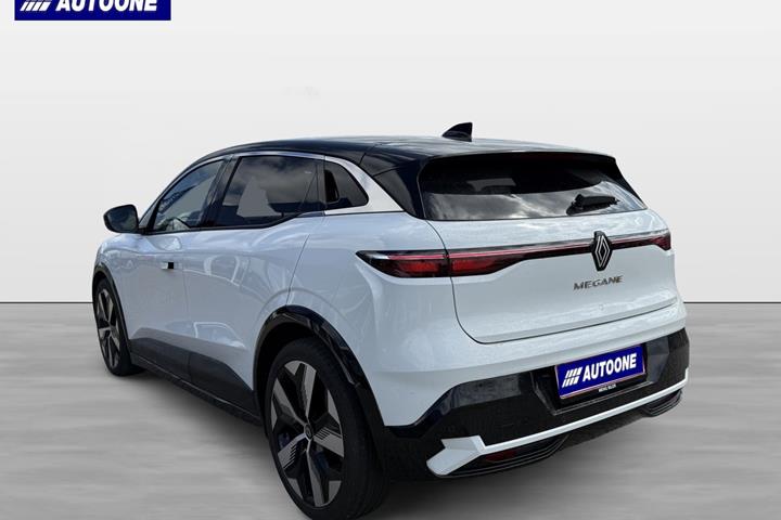 Hvid Renault Megane E-Tech fra 2023