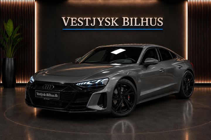 Grå Audi e-tron GT fra 2022