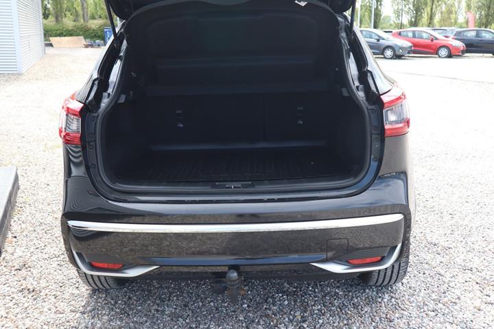 Sort Nissan Qashqai fra 2019