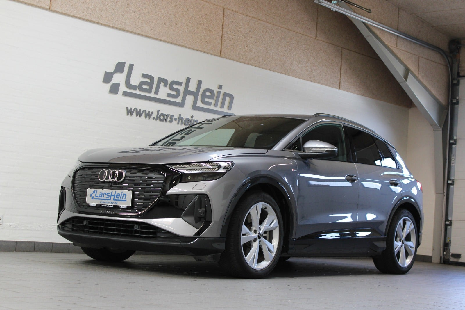 Audi Q4 e-tron 45 S-line