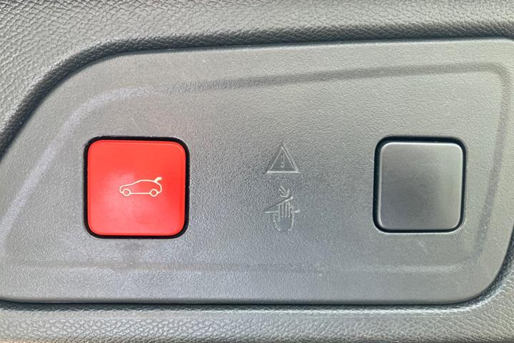 Grå Citroën C5 Aircross fra 2021