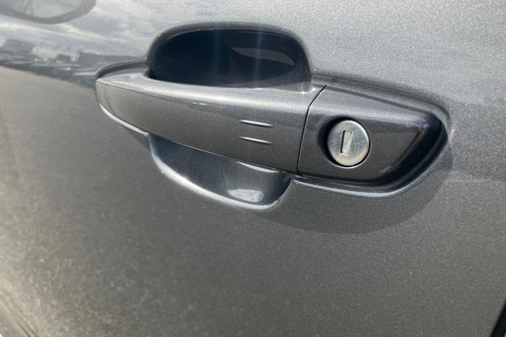 Grå Citroën C5 Aircross fra 2021