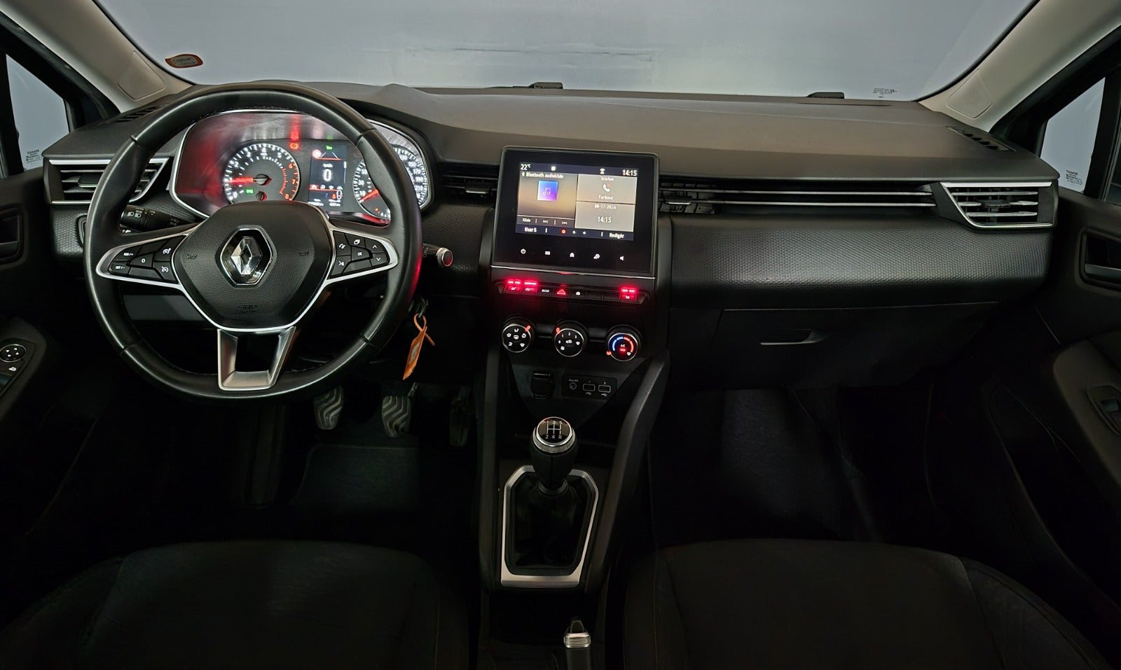 Grå Renault Clio V fra 2020