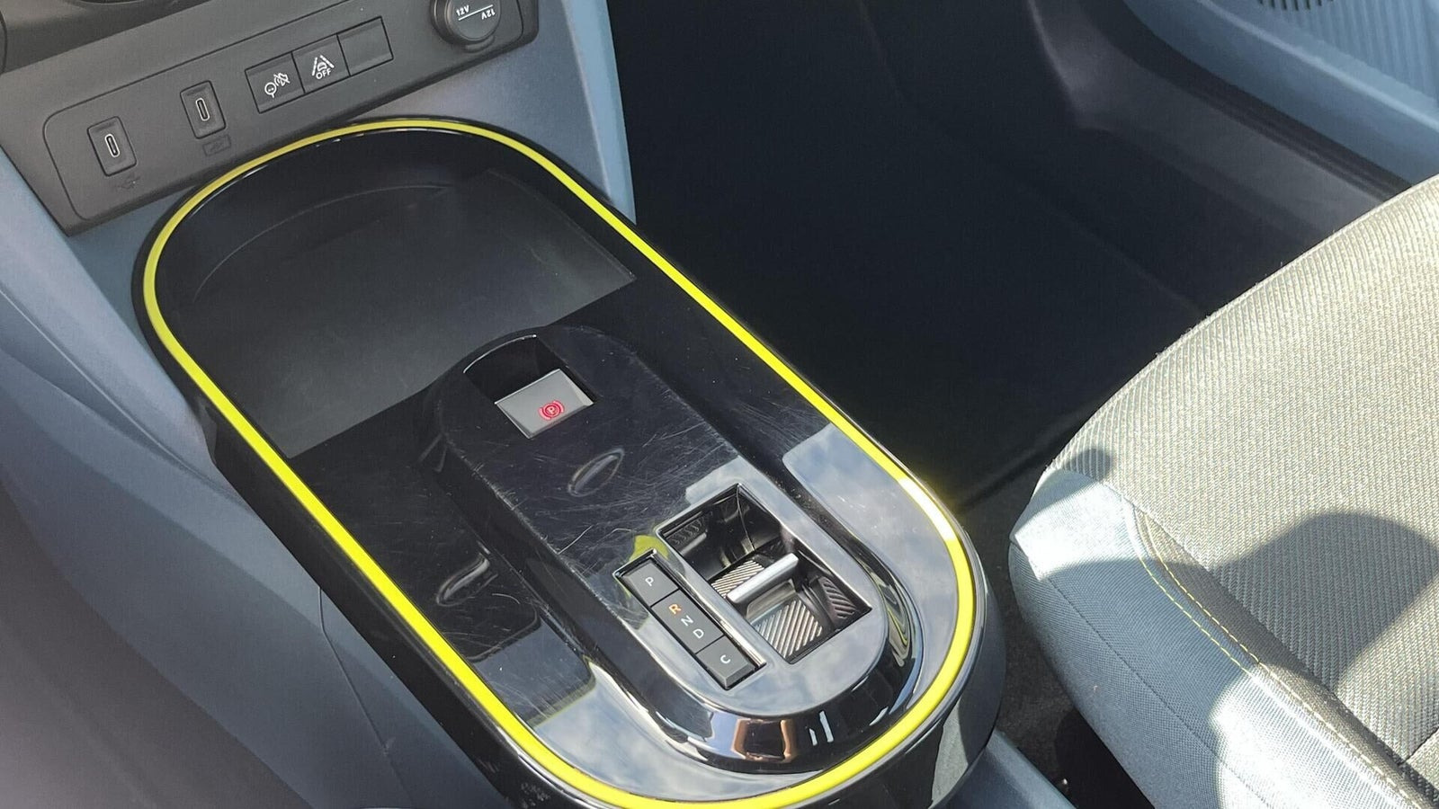 Rød Fiat Grande Panda fra 2025