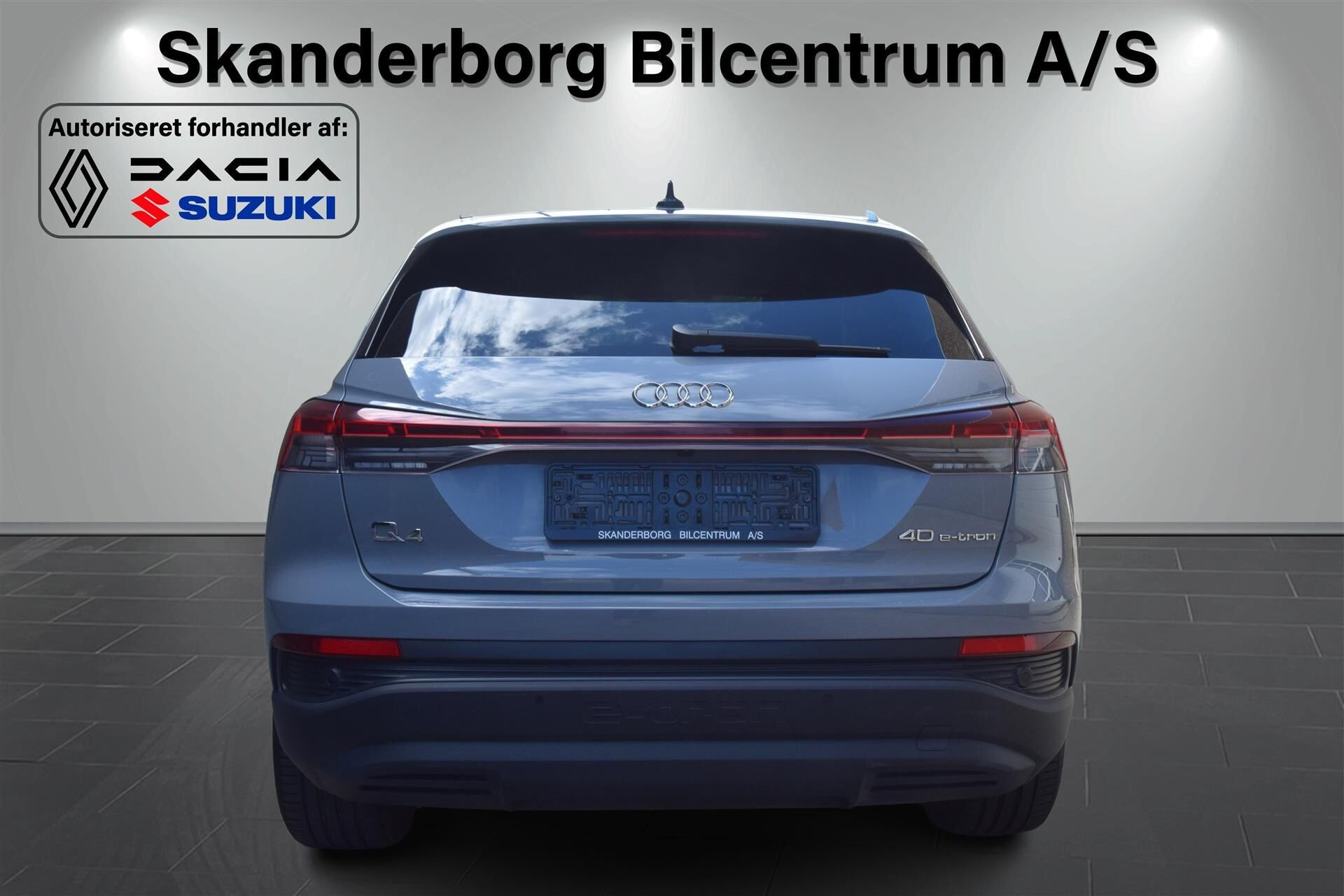 Grå Audi Q4 fra 2022