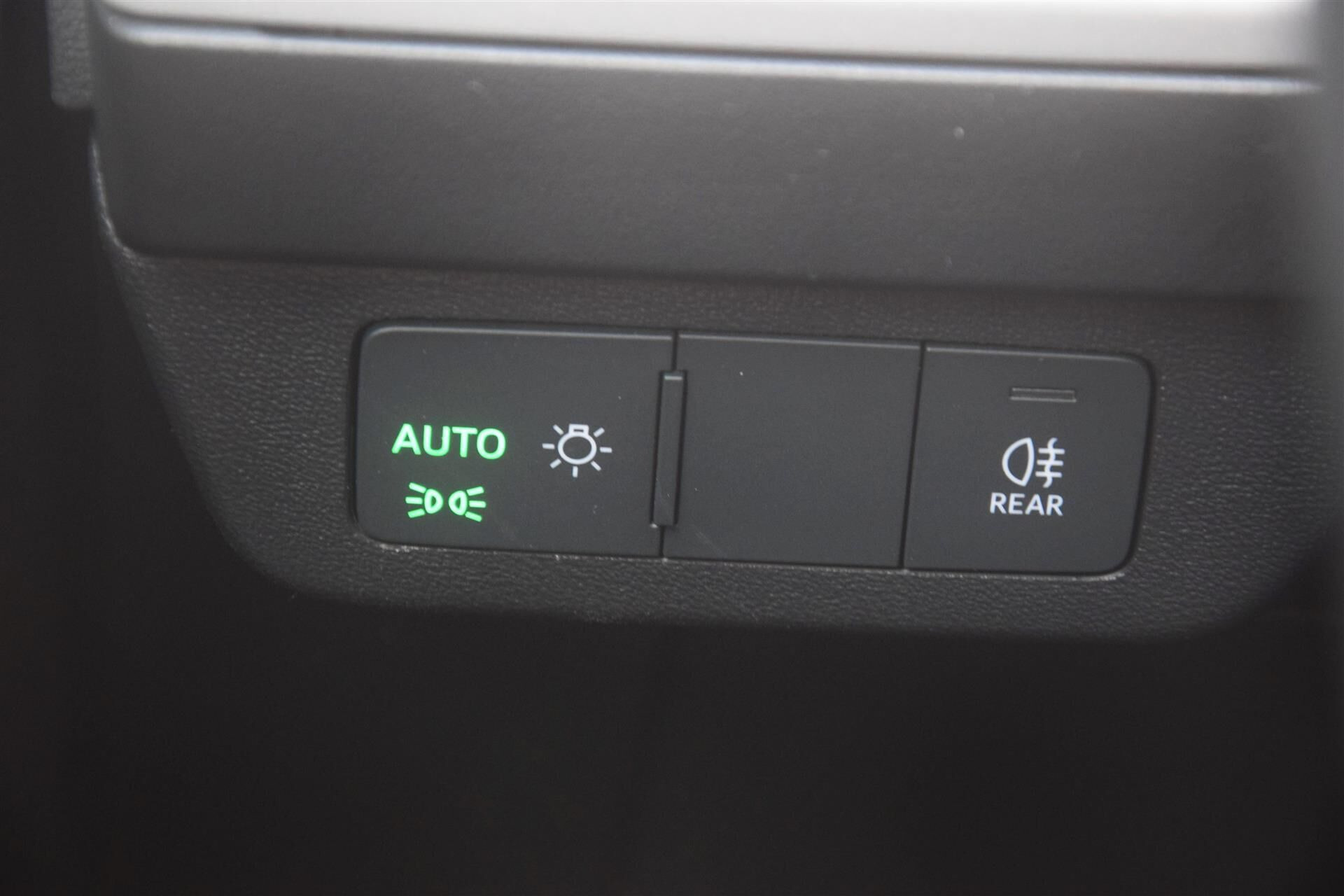 Grå Audi Q4 fra 2022