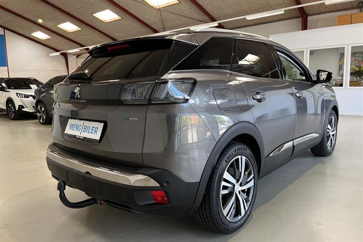Sort Peugeot 3008 fra 2021