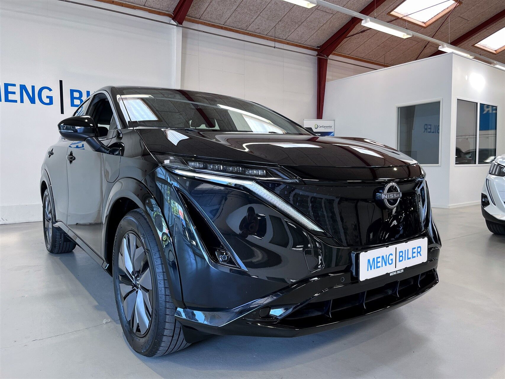 Sort Nissan Ariya fra 2025