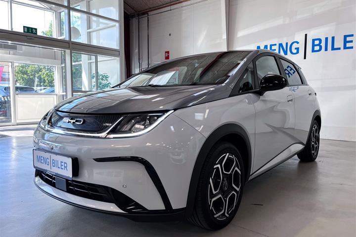 Hvid BYD Dolphin fra 2025