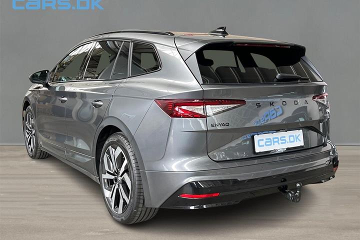 Grå Skoda Enyaq fra 2026