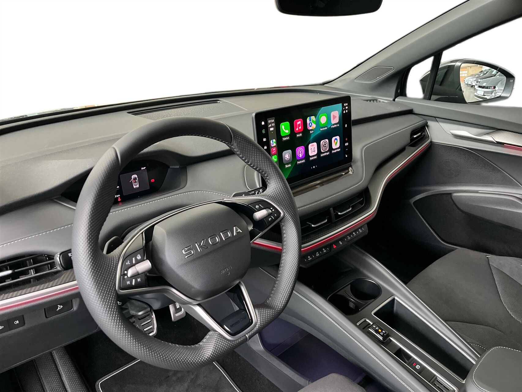 Grå Skoda Enyaq fra 2026