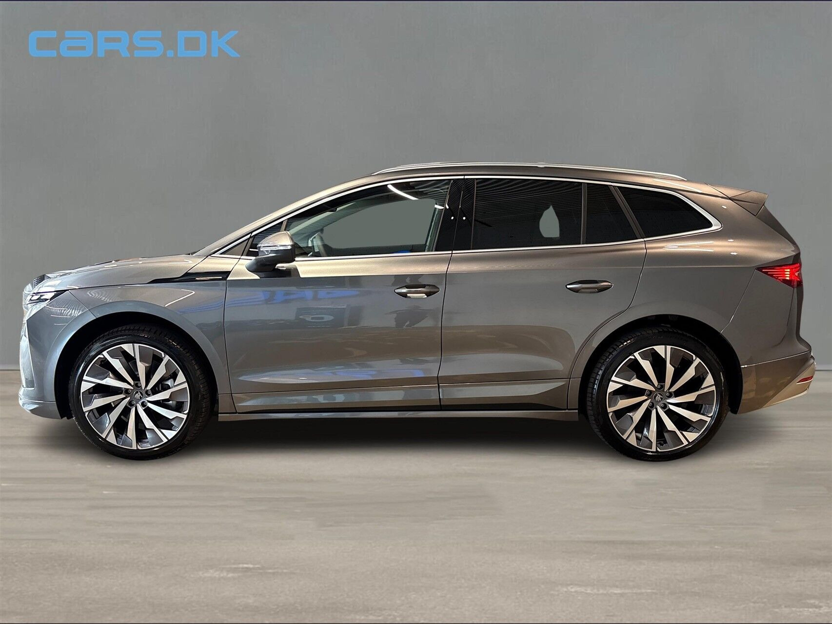 Grå Skoda Enyaq fra 2026