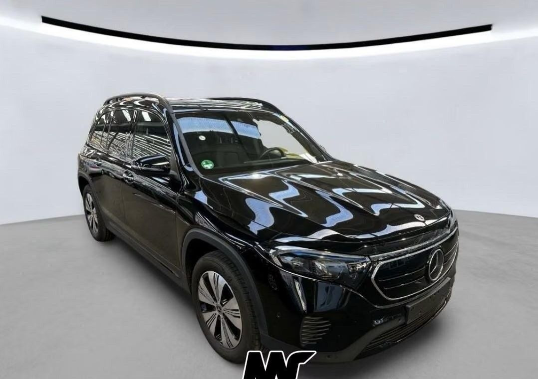 Sort Mercedes EQB 250 fra 2023