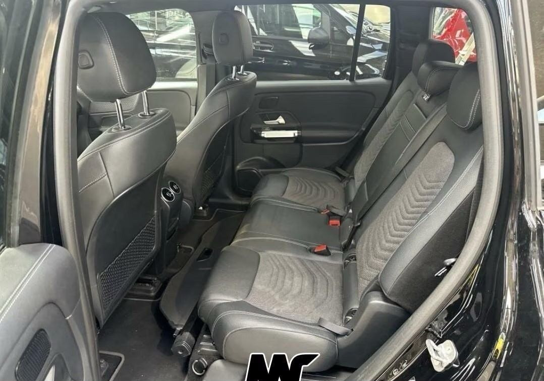 Sort Mercedes EQB 250 fra 2023