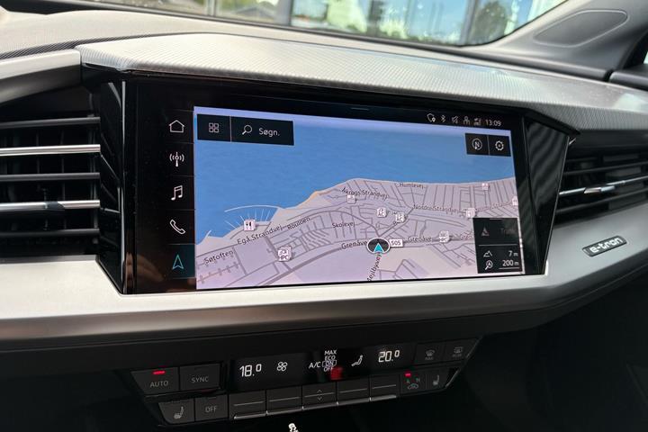 Sort Audi Q4 fra 2023