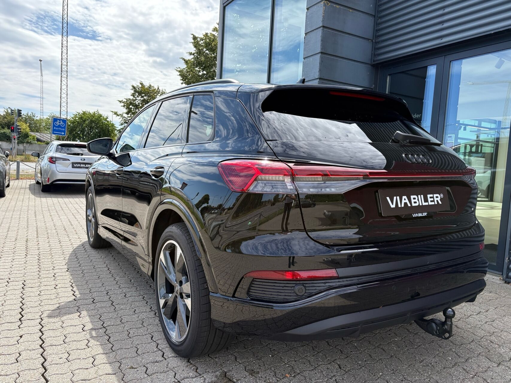 Sort Audi Q4 fra 2026