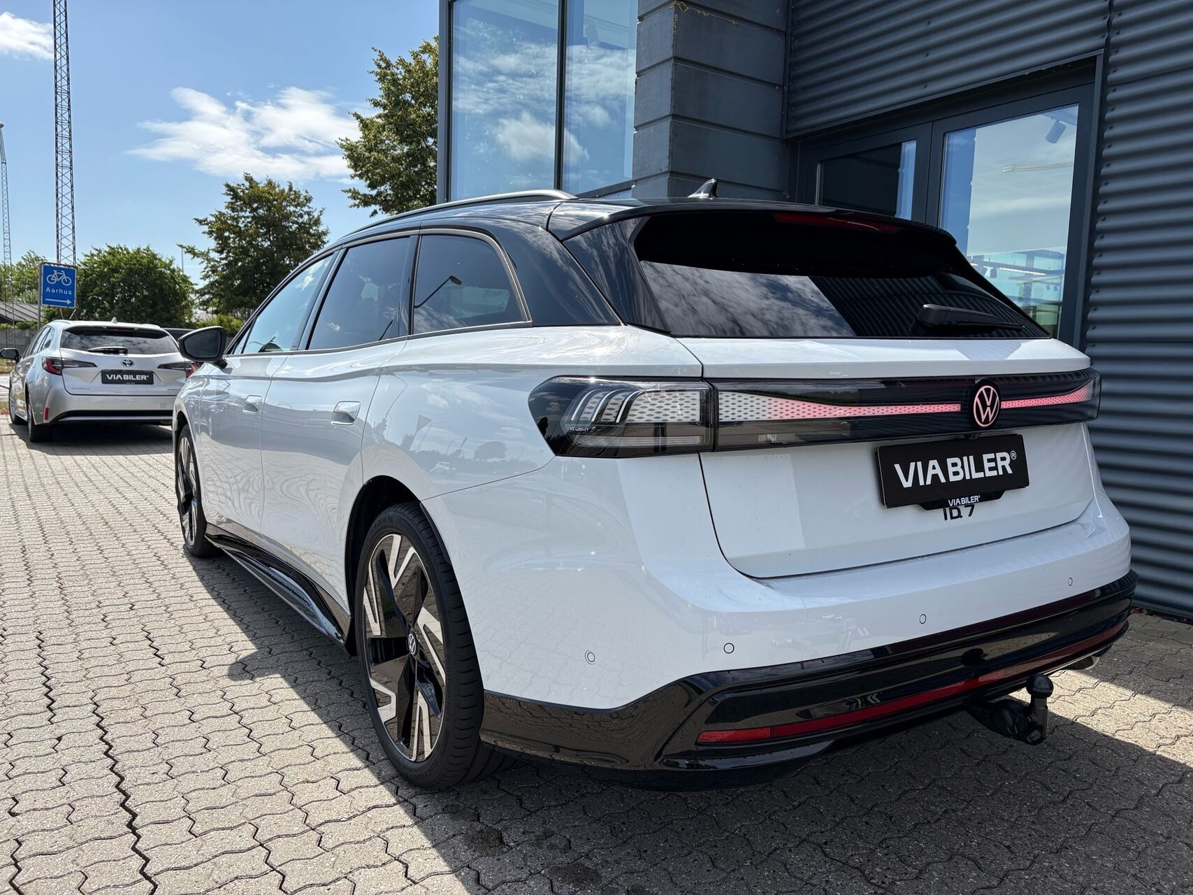 Hvid VW ID.7 fra 2026
