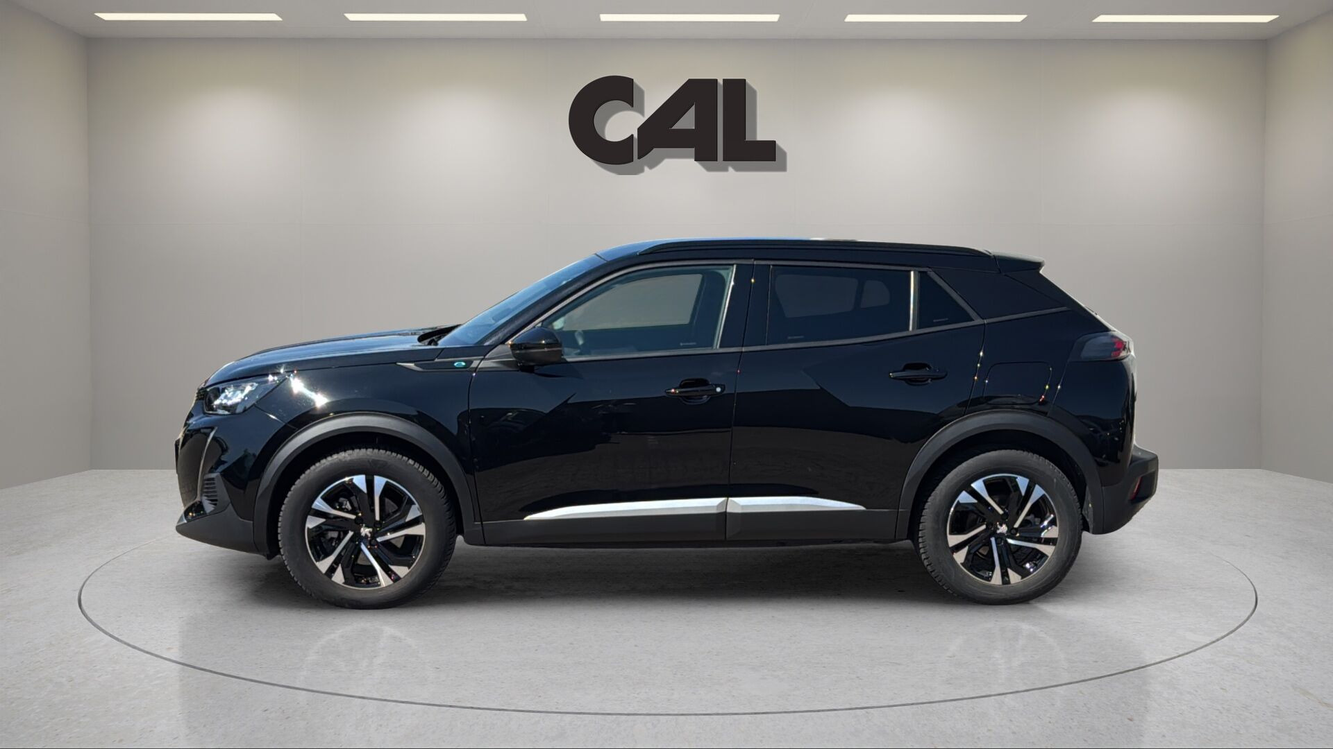 Sort Peugeot e-2008 fra 2023