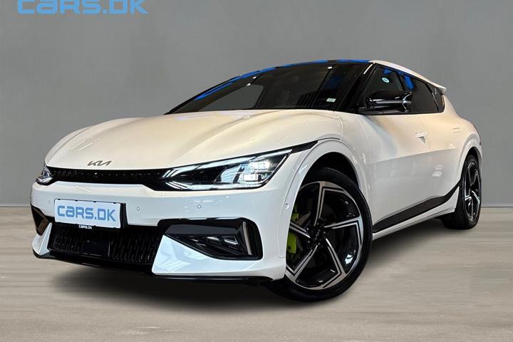 Hvid Kia EV6 fra 2024