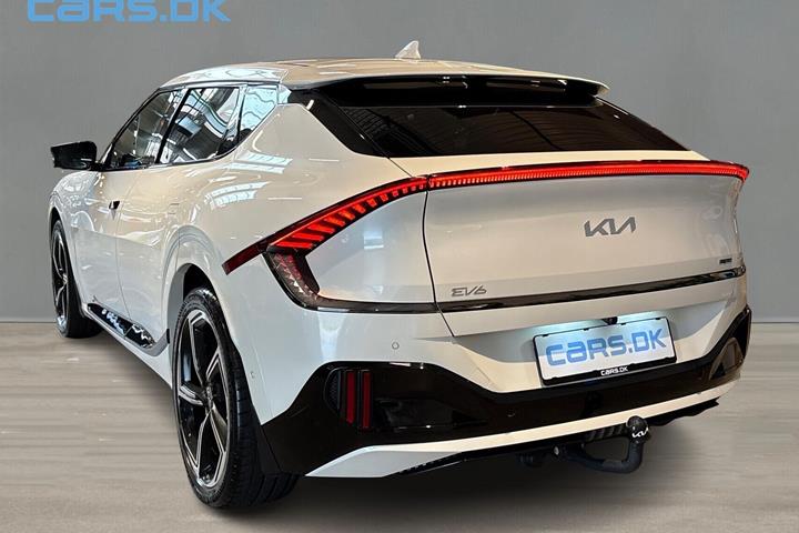 Hvid Kia EV6 fra 2024