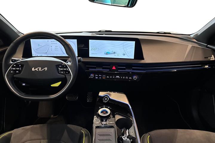 Hvid Kia EV6 fra 2024