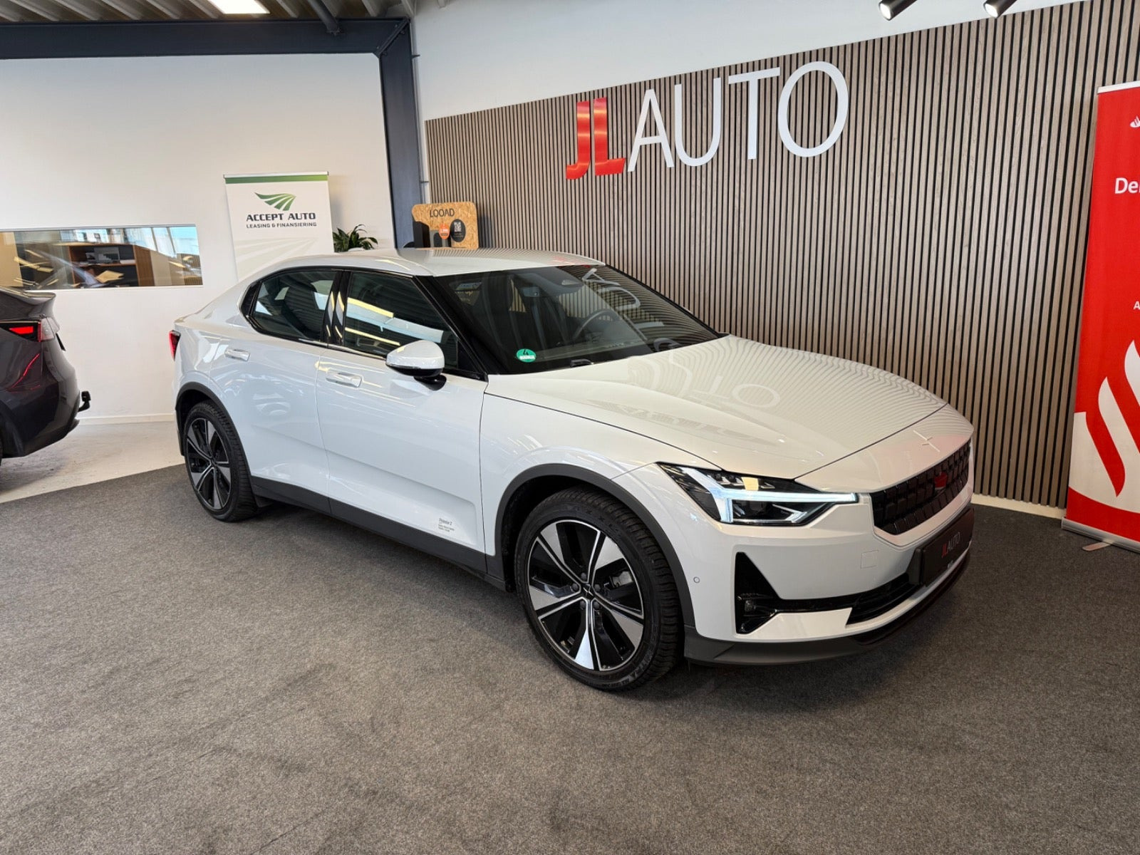 Hvid Polestar 2 fra 2023