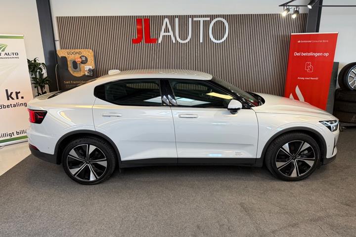 Hvid Polestar 2 fra 2023