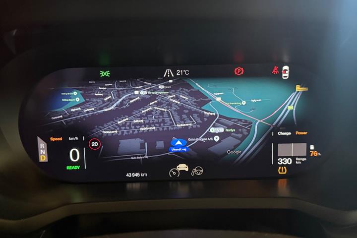 Hvid Polestar 2 fra 2023