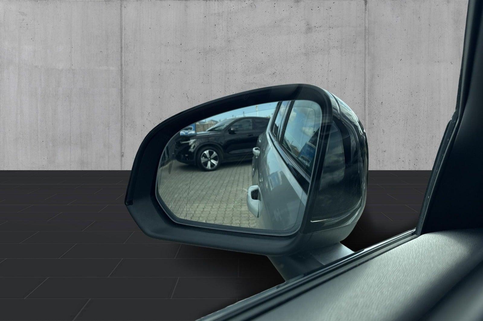 undefined Volvo EX40 fra 2025