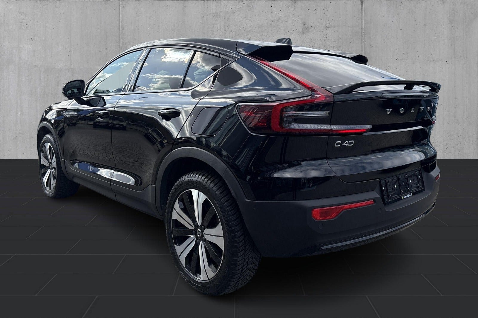 Sort Volvo C40 fra 2022