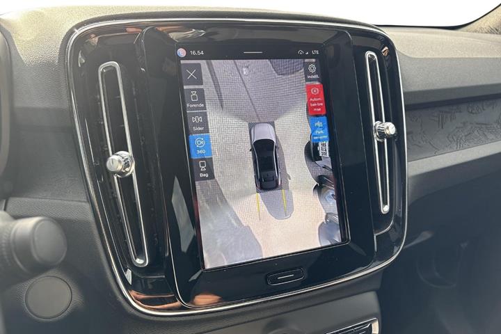 Sort Volvo C40 fra 2022