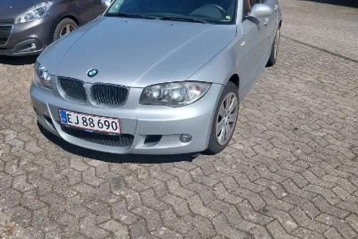 Sølv BMW 118i fra 2007